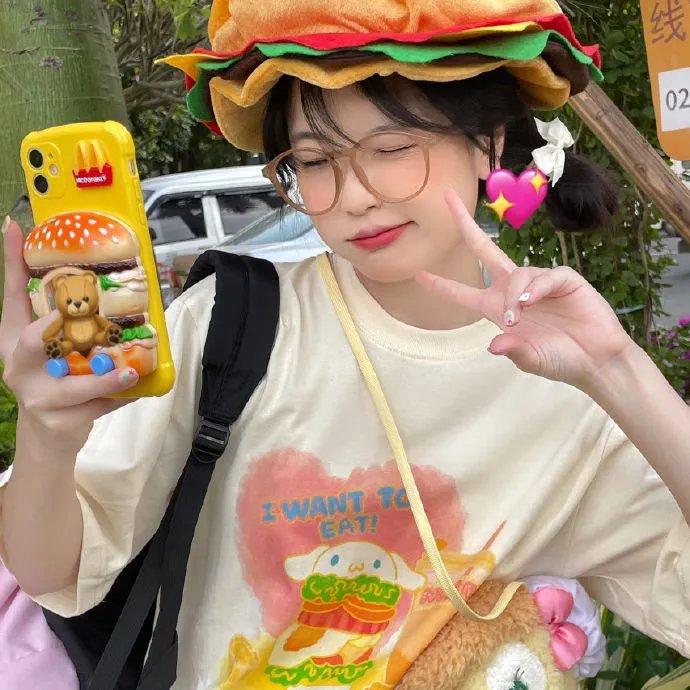 鼠洞里的好朋友